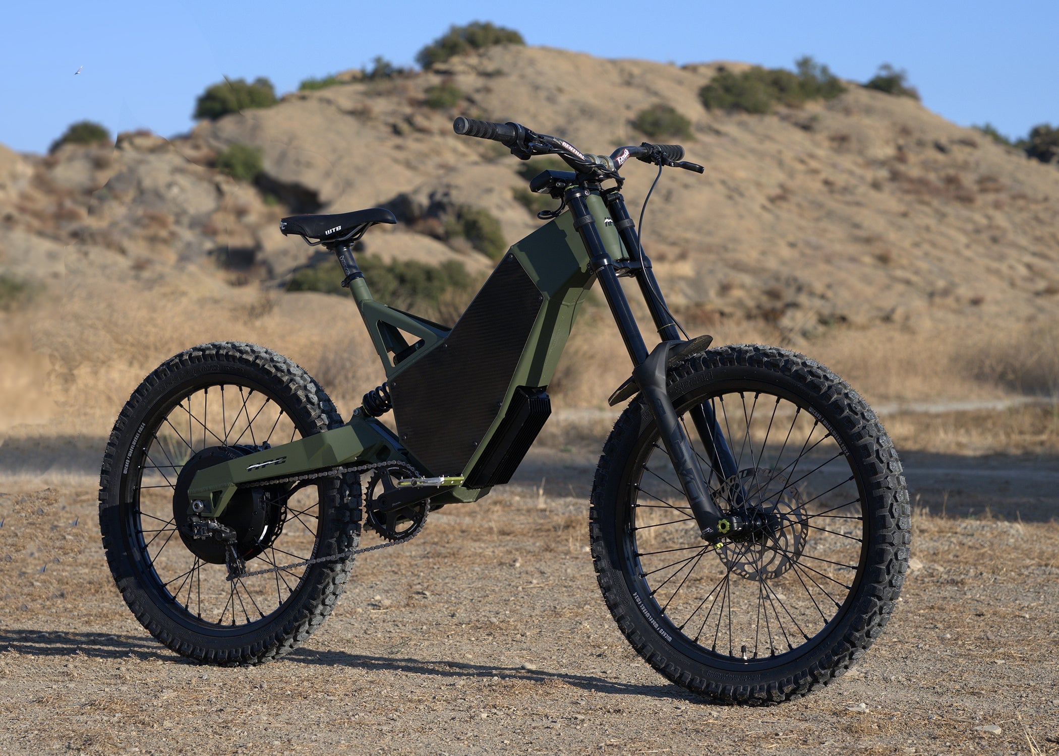 Revolution HPCRM6 Hi Power Cycles