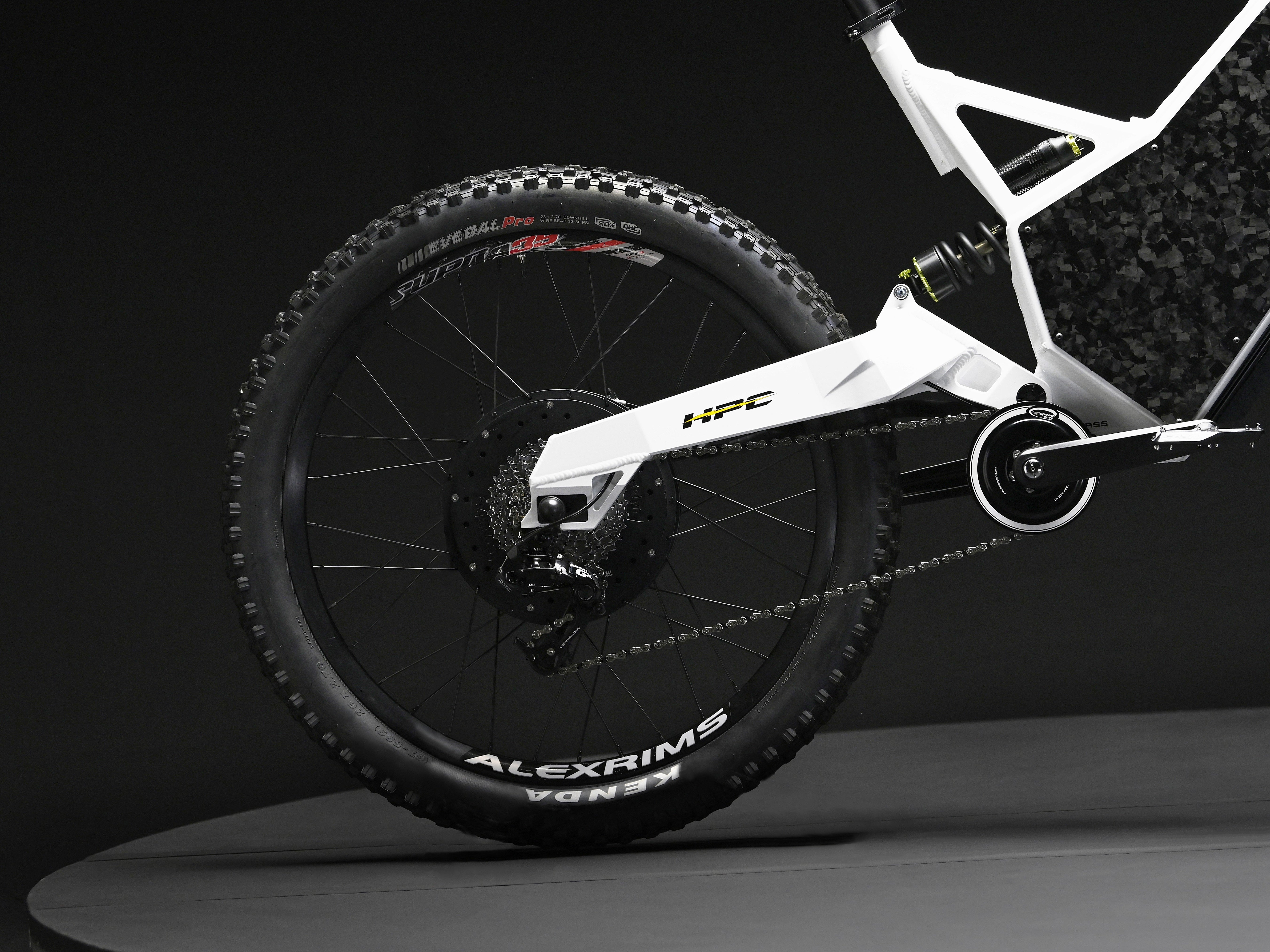 REVOLUTION X Hi Power Cycles