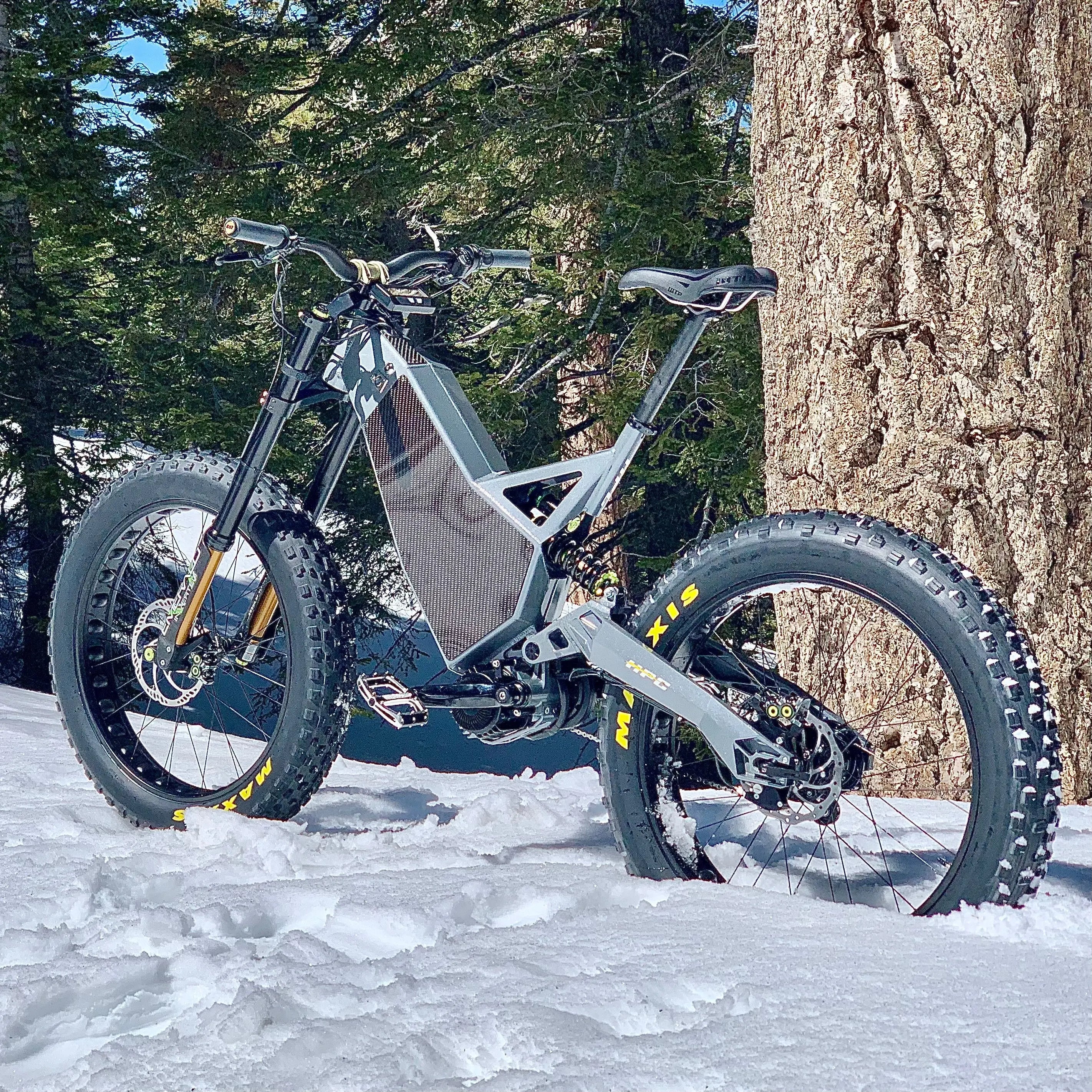 What-Are-The-Benefits-of-Fat-Tires-Why-the-Trailblazer-AT-is-a-Game-Changing-E-Bike Hi Power Cycles